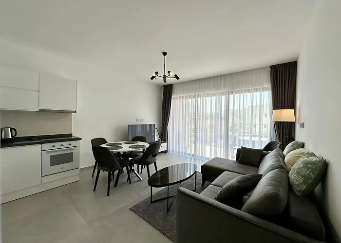 Deja Blue Phase 2 Block C No 4 *